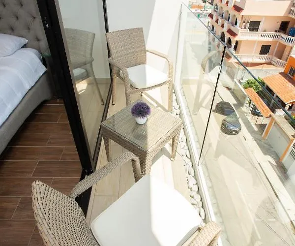 Apartamento Edificio Vanessa 24 *